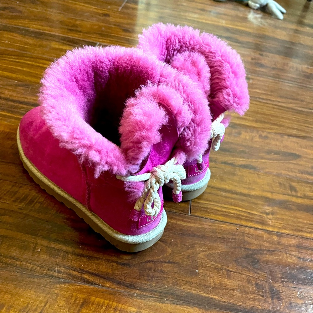 Ugg pink boots.  EUC.  Size 8
